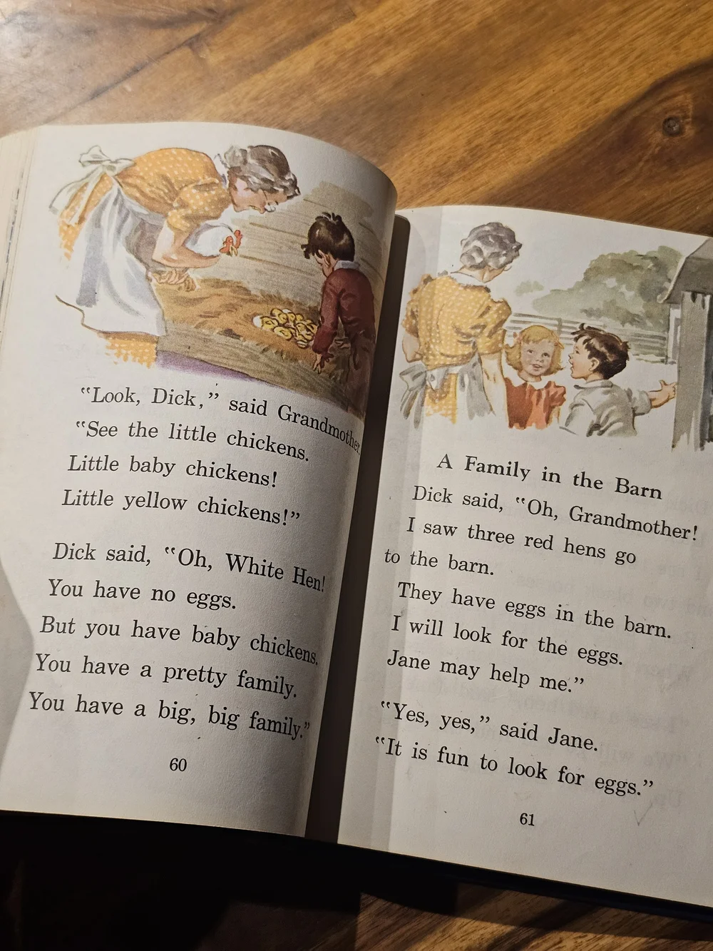 Authentic 1940s Collectible Fun with Dick and Jane Vintage Book - Picture 4 of 6